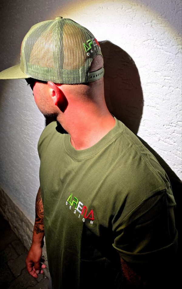 ARENA DESIGN T-Shirt + Trucker Cap / OLIVE GRÜN / XL – Bild 8