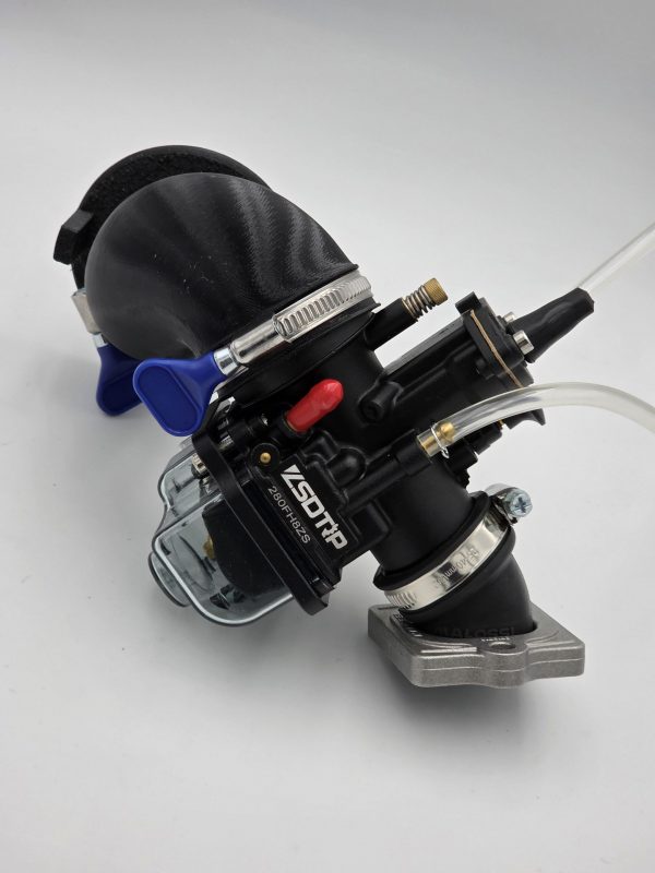 TUNINGKIT STAGE 2 - ArEnADeSiGn for Gilera Runner 180
Vergaser PWK 28 Powerjet + Malossi 360° Ansaugstutzen + GEN3 stand. Airboxumbaukit + Ansaugschlauch