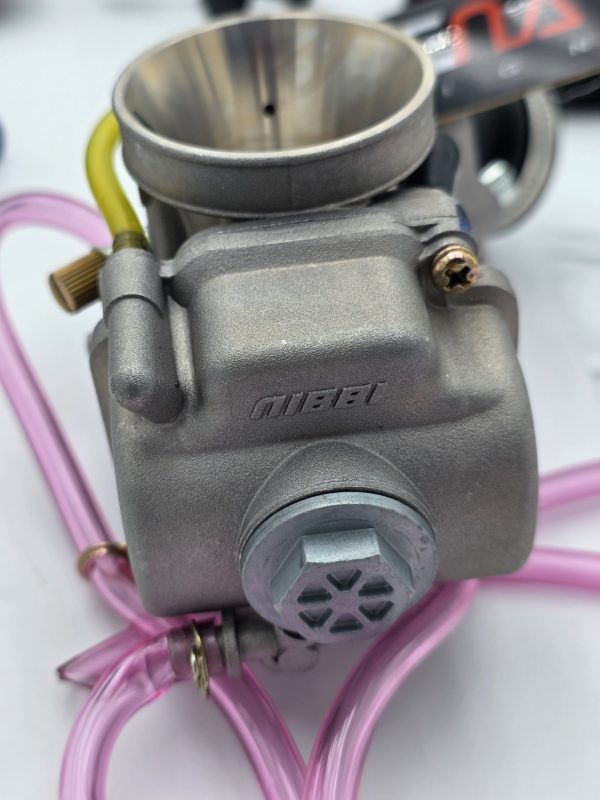 Tuningkit STAGE 3 - Gilera Runner 180
Nibbi 28 silver EVO + GEN3 Airboxumbaukit + Vforce3 Membrankasten + Malossi 360° Ansaugstutzen + Ansaugschlauch – Bild 10