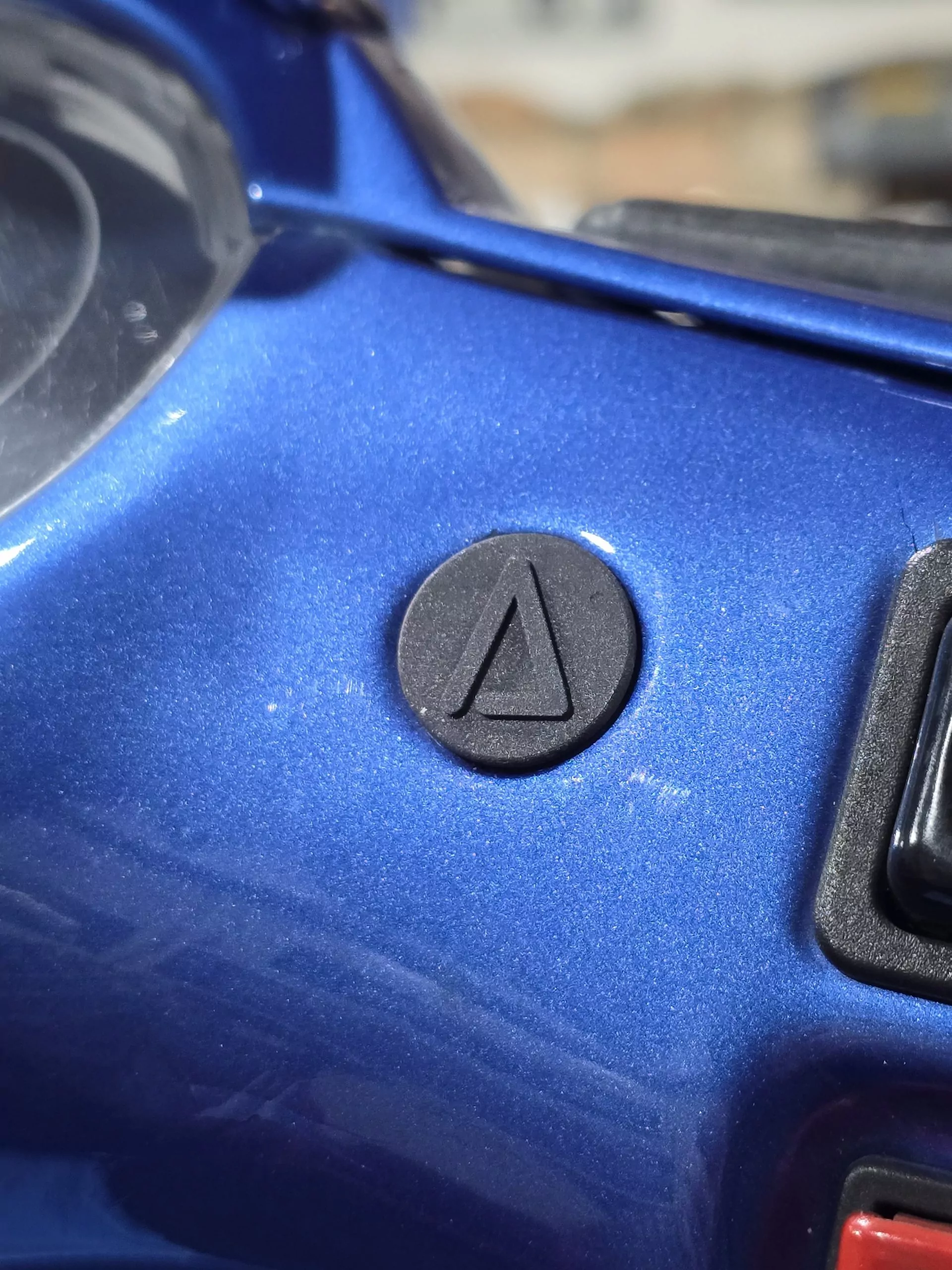 PIAGGIO QUARTZ SKR Abdeckung / Stopfen für Lenkerverkleidung