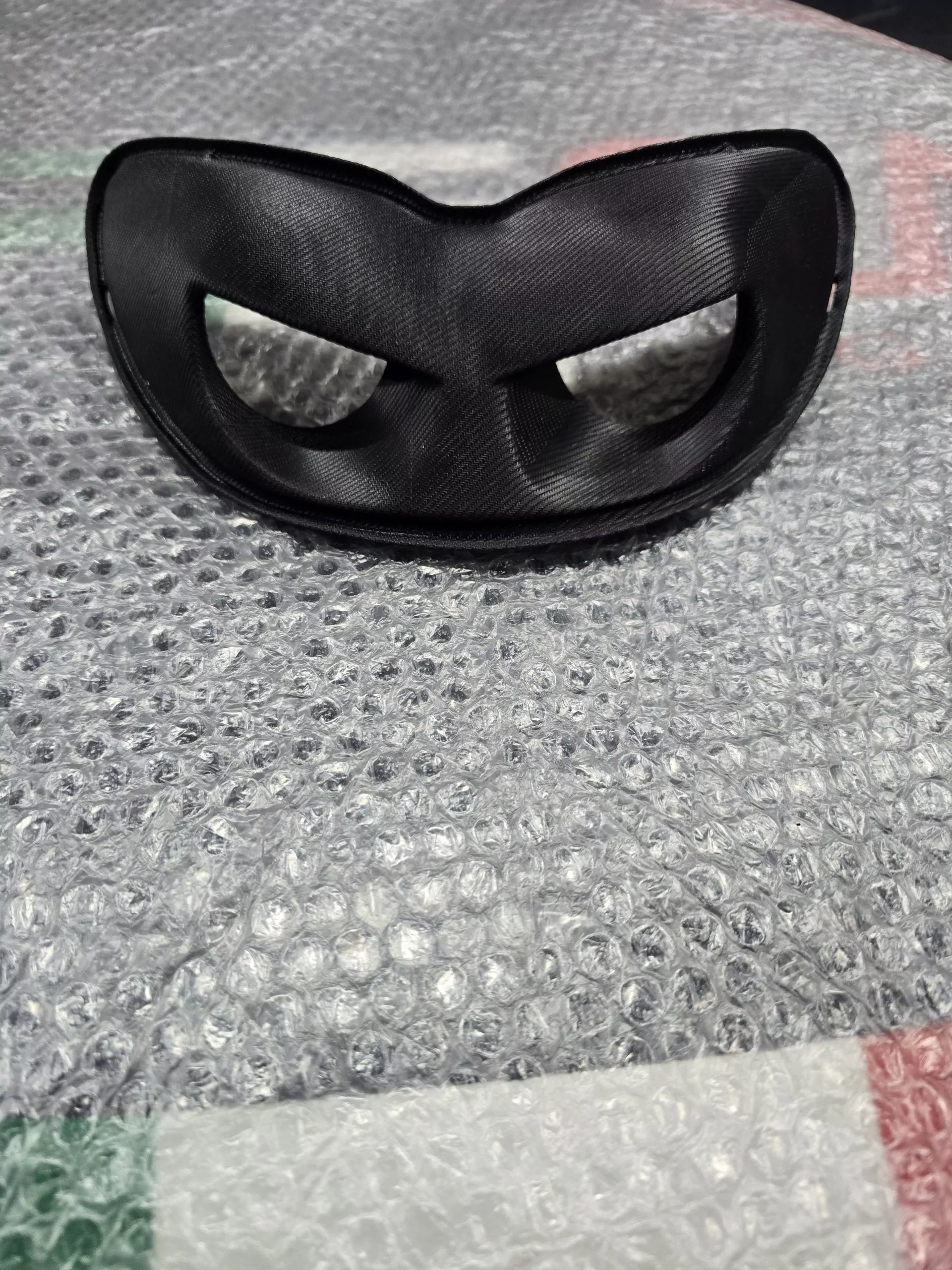 Piaggio ZIP SP1 Scheinwerfer MASKE mit Bösen Blick – Bild 3