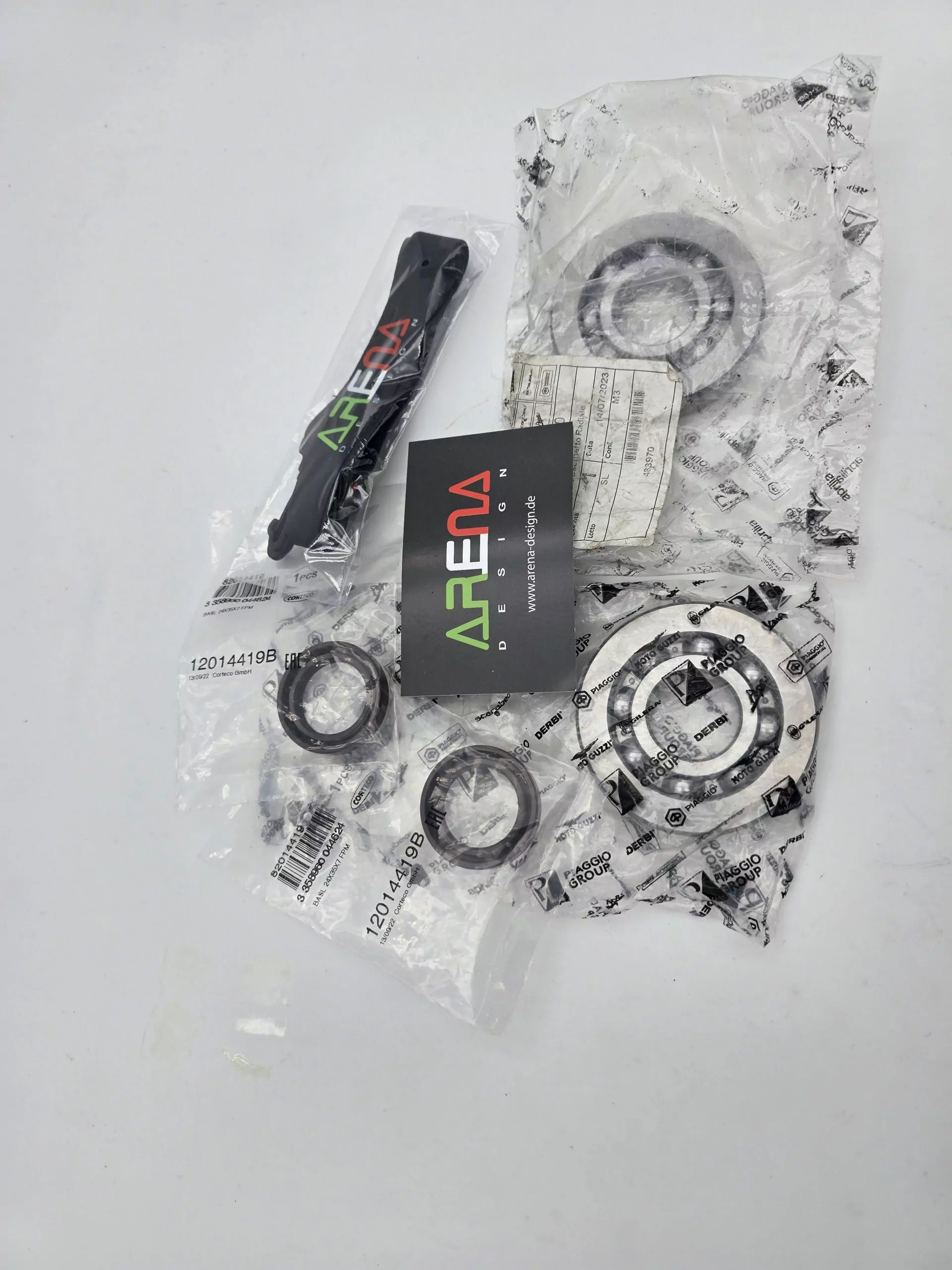 Original Piaggio Kurbelwellenlager mit Corteco Simmerringe für alle Piaggio und Gilera 2-Takt Maxi Motoren