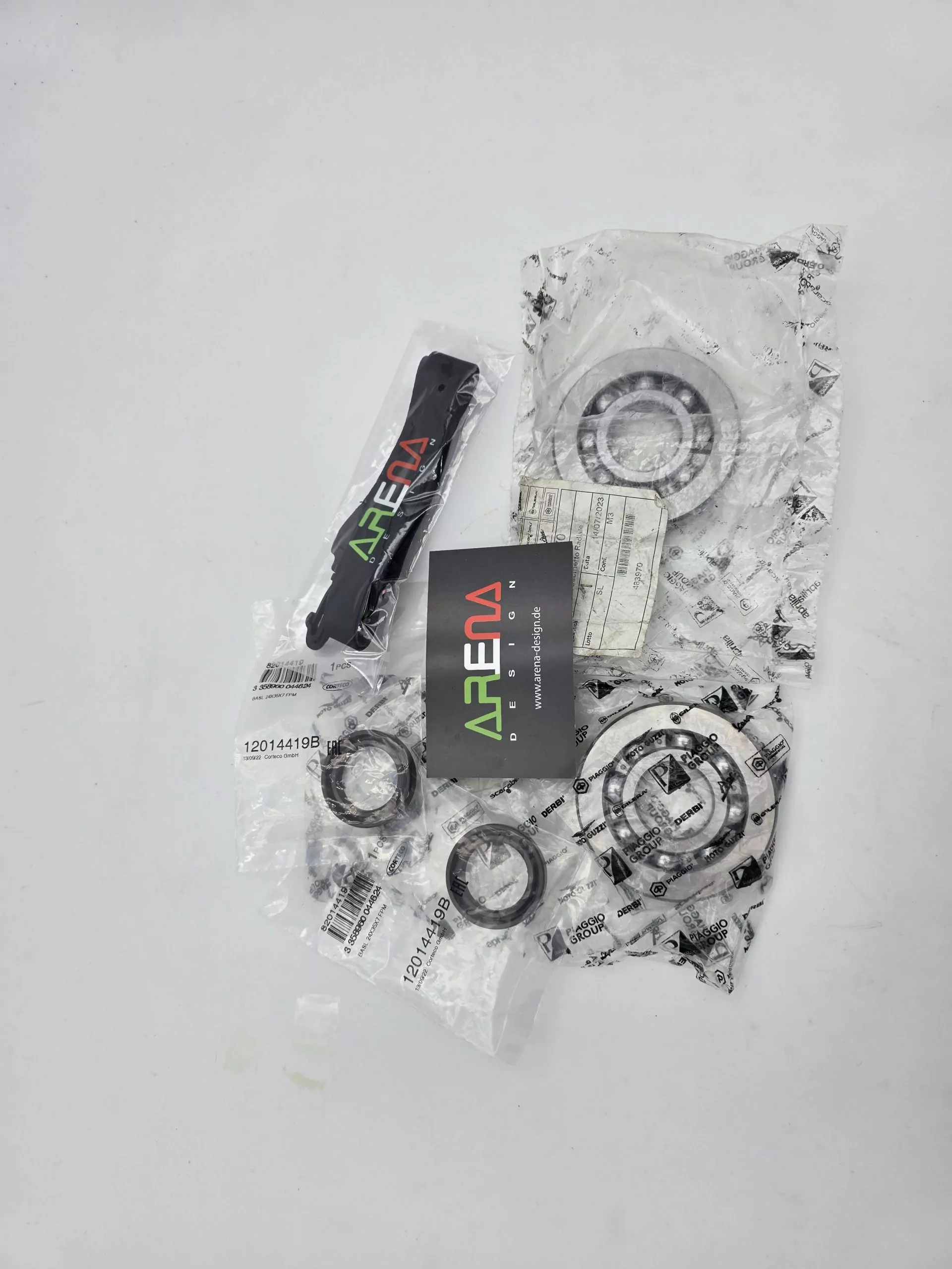 Original Piaggio Kurbelwellenlager mit Corteco Simmerringe für alle Piaggio und Gilera 2-Takt Maxi Motoren – Bild 2