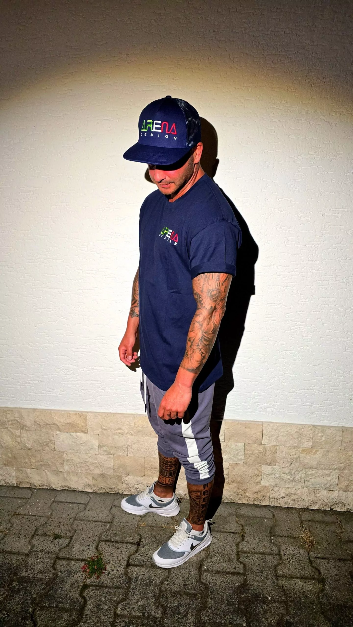 ARENA DESIGN T-Shirt + Trucker Cap / Marine BLAU / M – Bild 2