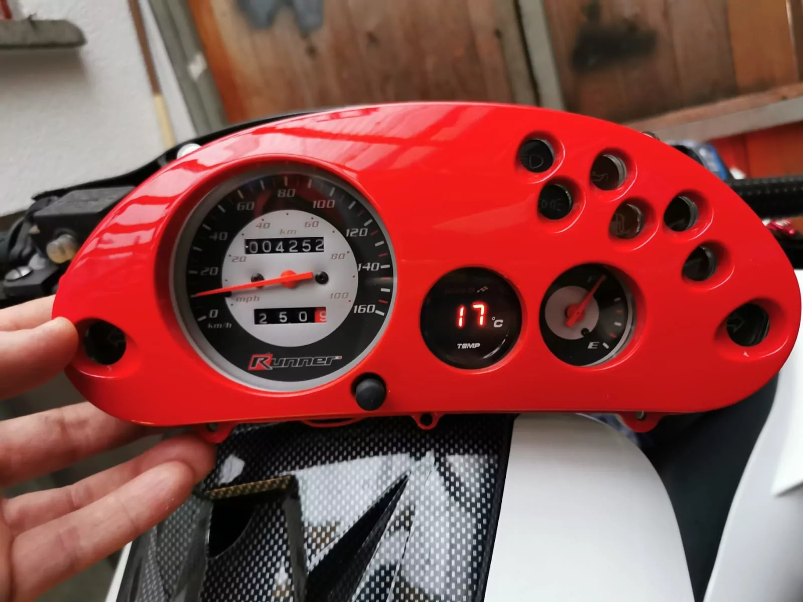 GILERA RUNNER 125 180 - Digitale Wassertemperaturanzeige Koso