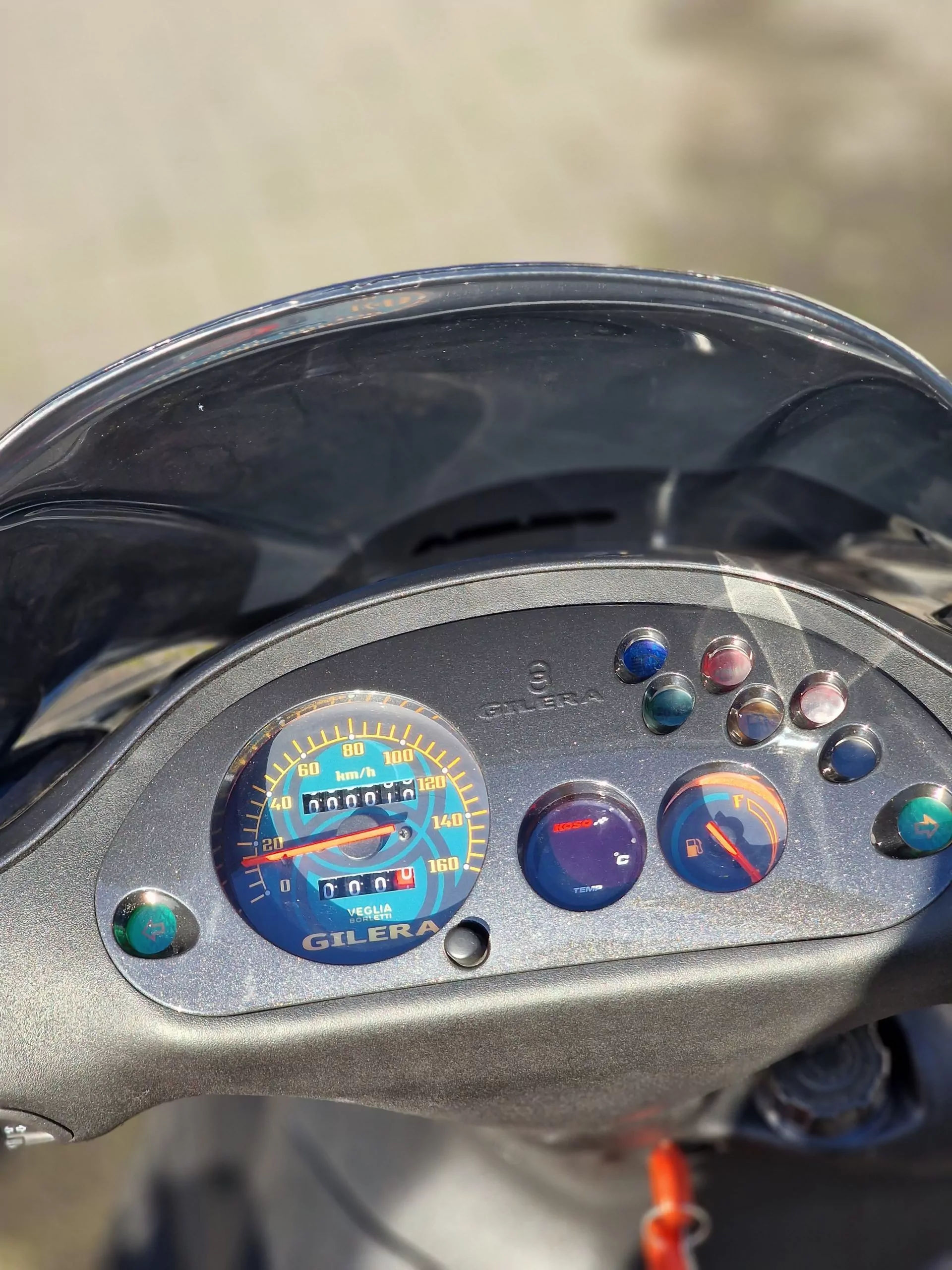 GILERA RUNNER 125 180 - Digitale Wassertemperaturanzeige Koso – Bild 6