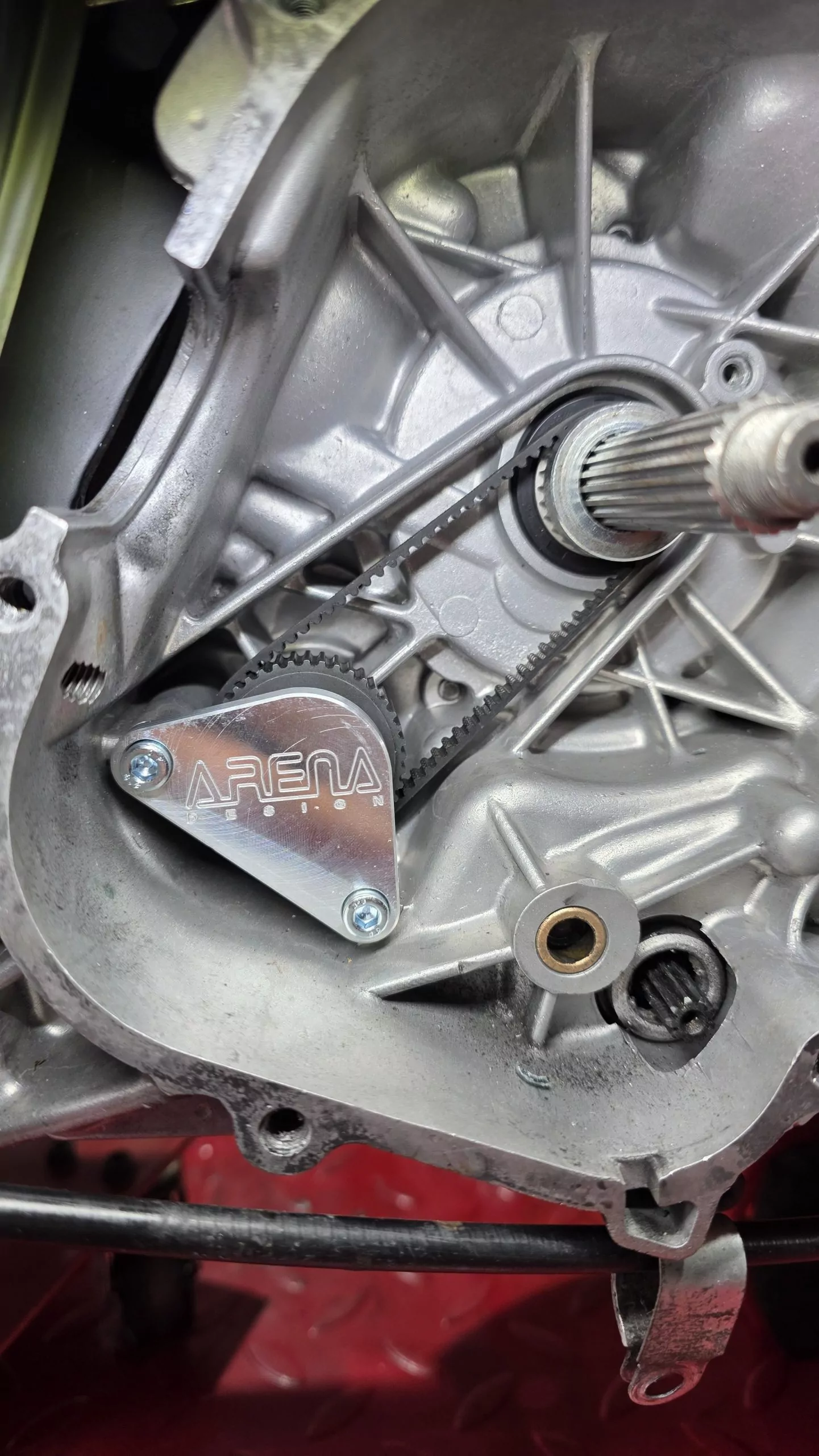 ARENA DESIGN ALU CNC ÖLPUMPENCOVER - PIAGGIO & GILERA 2T 125 / 150 / 180 – Bild 6