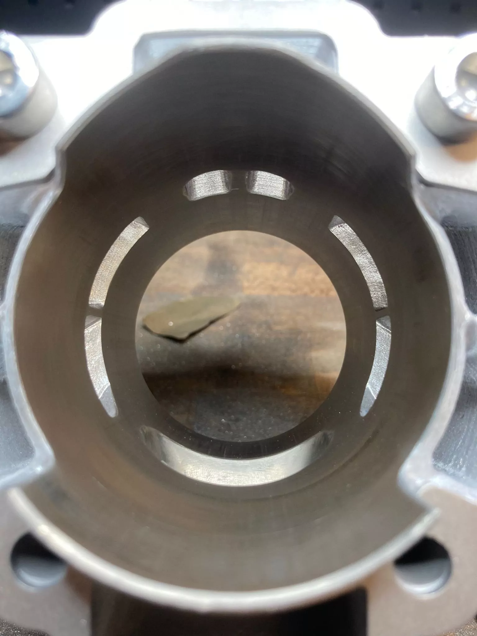 Zylinderbearbeitung für Gilera Runner 180 Steuerzeiten Ein & Auslass für z.B. SM06 / TMR / LPOWER Auspuff – Bild 2