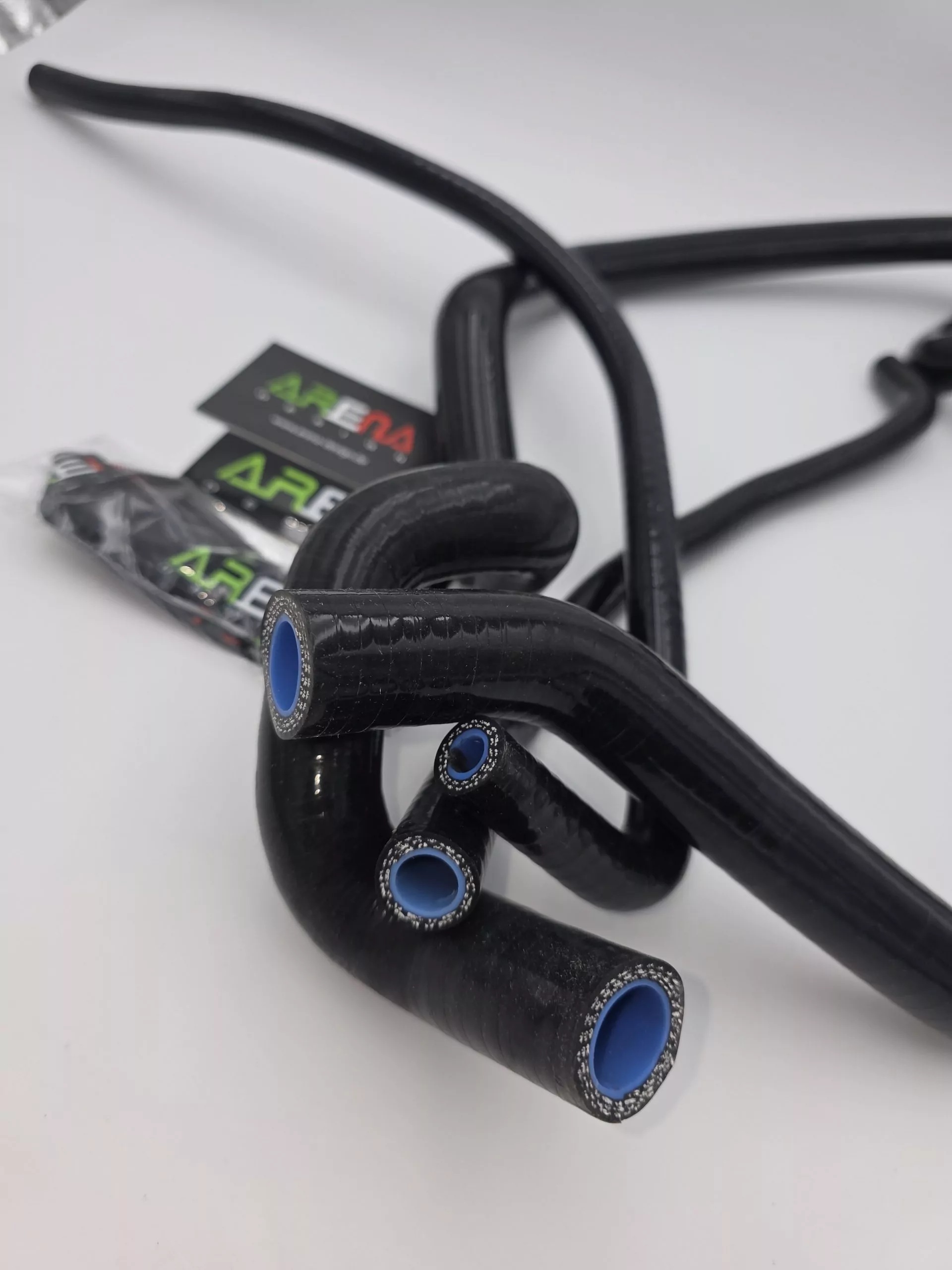 Gilera Runner 125 180 DD SILIKON Kühlerschlauch-Set in SCHWARZ GF-PERFORMANCE – Bild 3