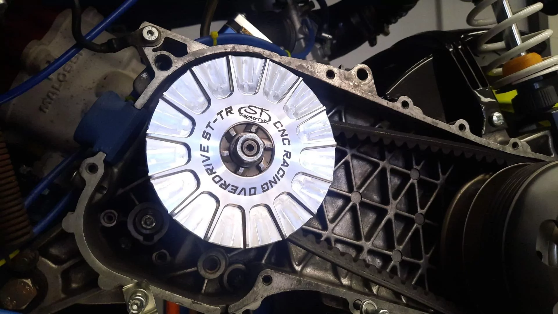 ST Scootertube Overdrive Riemenscheibe - Gilera Runner 180 – Bild 2