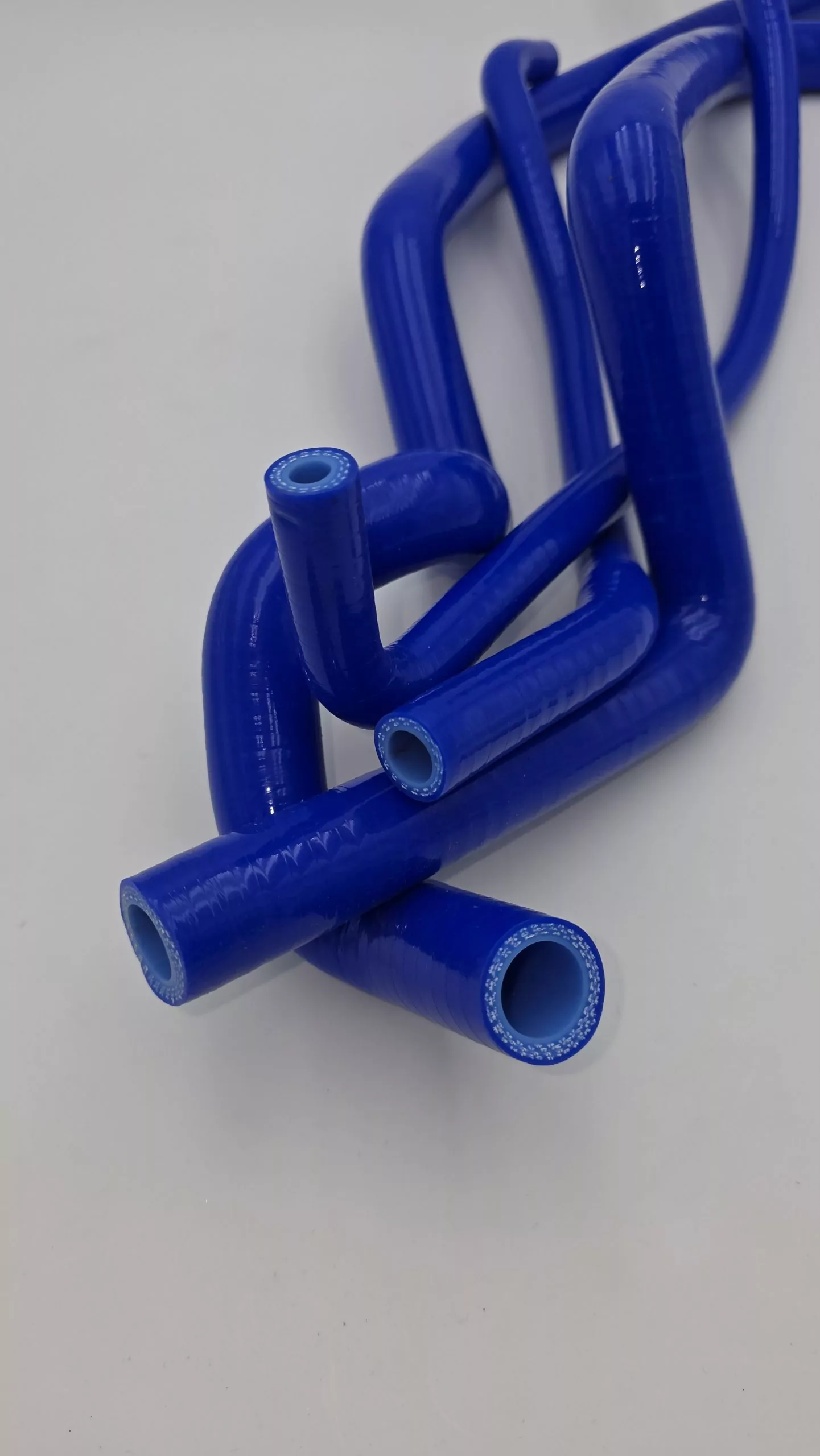 Gilera Runner 125 180 DD SILIKON Kühlerschlauch-Set in BLAU GF-PERFORMANCE – Bild 3